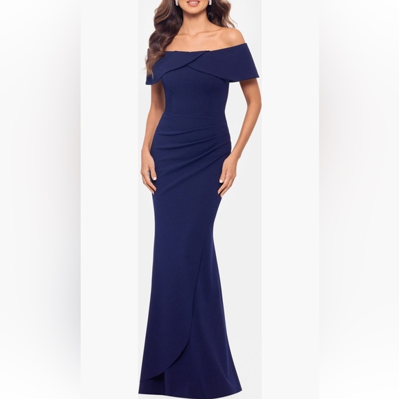 Xscape Evening Gown - Sz 16 - Navy - Picture 1 of 7